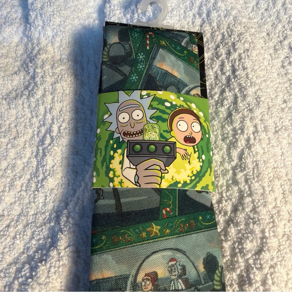 Oppo Green and Black Graphic Tie